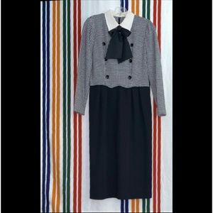 Lady Fay Size 8 White Collar, Black Bow, Black & White Upper Solid Black Lower